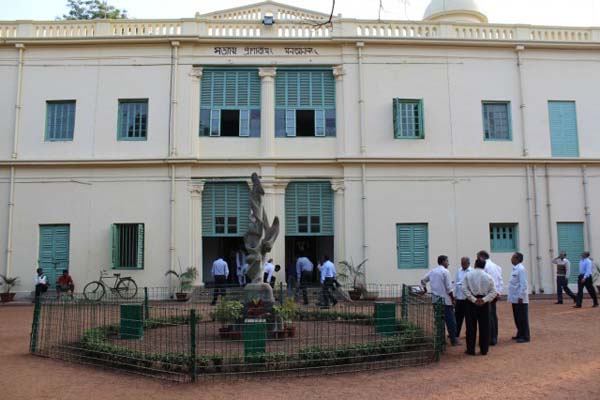 Santiniketan vishwabharti university